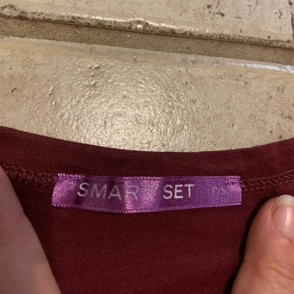 💜 Smart Set Burgundy T-Shirt Dress - Petite/Small - Casual & Comfy - Picture 3 of 5